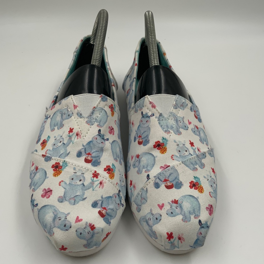 TOMS Alpargata Hippo Print Canvas Slip On Shoes White Blue Womens 7.5
